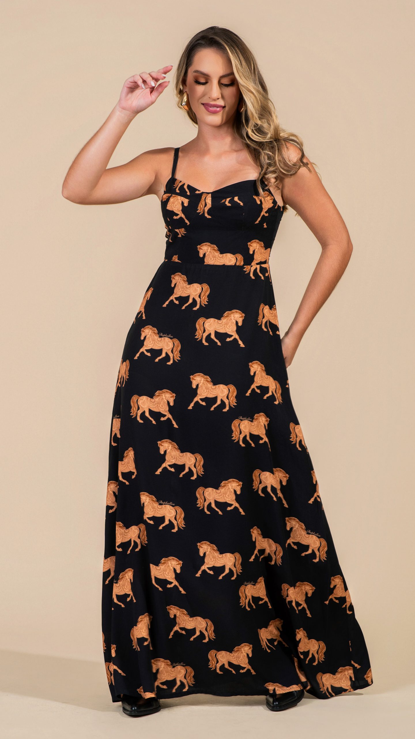 Vestido Longo Buphallos Horses - Imagem 3