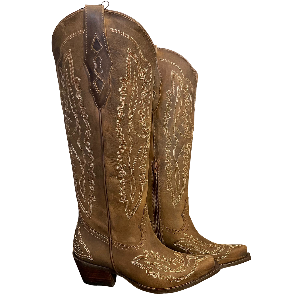 Bota Newest Bico Fino Couro