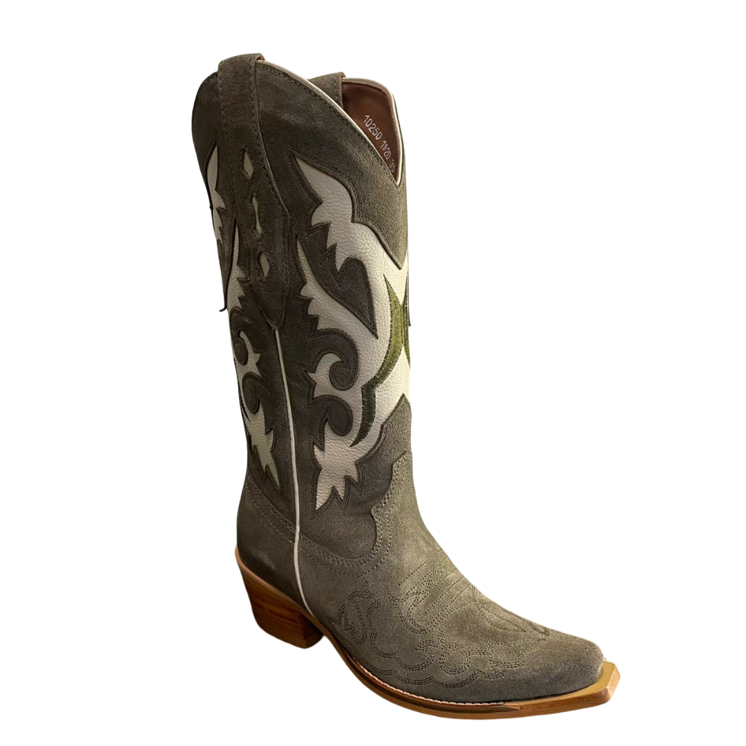 Bota Newest Bico Fino Couro