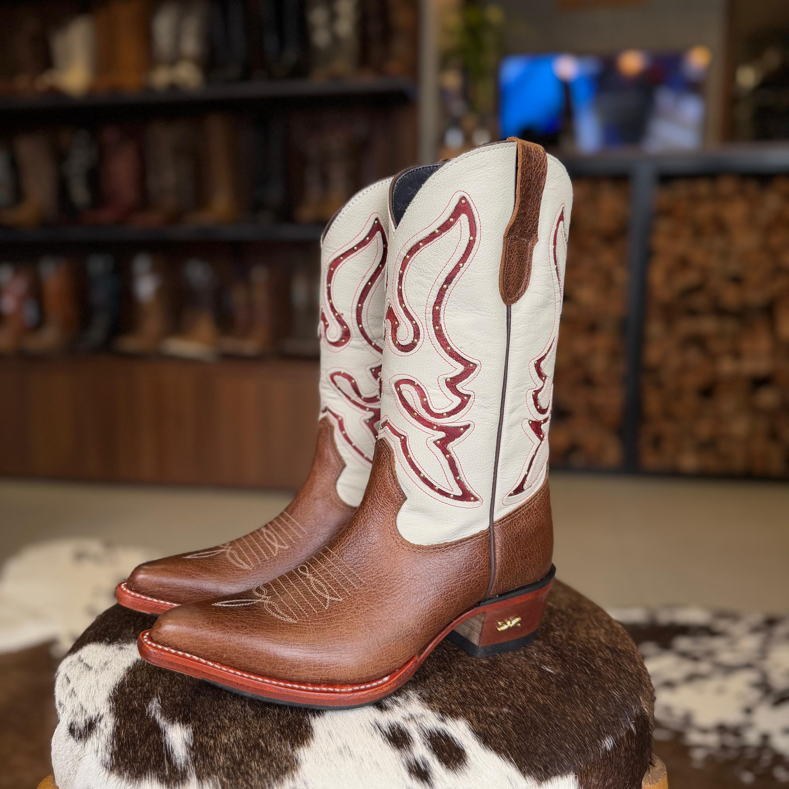Bota Country Feminina Newest